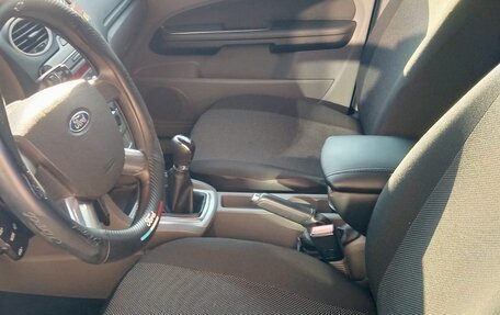 Ford Focus II рестайлинг, 2011 год, 515 000 рублей, 11 фотография