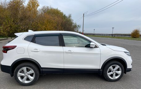 Nissan Qashqai, 2019 год, 2 300 000 рублей, 2 фотография