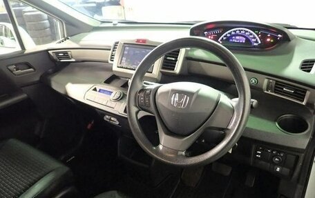 Honda Freed I, 2014 год, 837 000 рублей, 7 фотография
