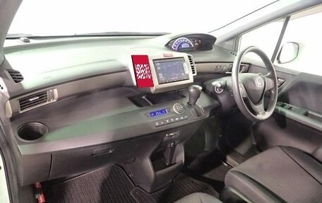 Honda Freed I, 2014 год, 837 000 рублей, 8 фотография