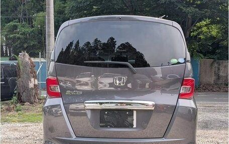 Honda Freed I, 2014 год, 868 000 рублей, 3 фотография