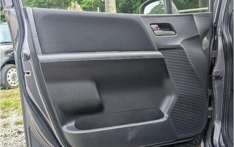 Honda Freed I, 2014 год, 868 000 рублей, 25 фотография