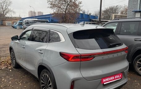 CheryExeed TXL, 2023 год, 3 000 000 рублей, 3 фотография