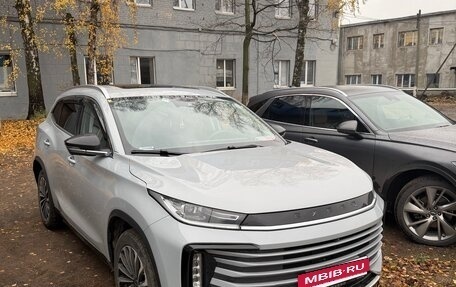 CheryExeed TXL, 2023 год, 3 000 000 рублей, 2 фотография