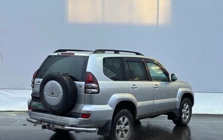 Toyota Land Cruiser Prado 120 рестайлинг, 2006 год, 1 850 000 рублей, 8 фотография