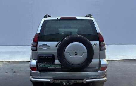 Toyota Land Cruiser Prado 120 рестайлинг, 2006 год, 1 850 000 рублей, 7 фотография