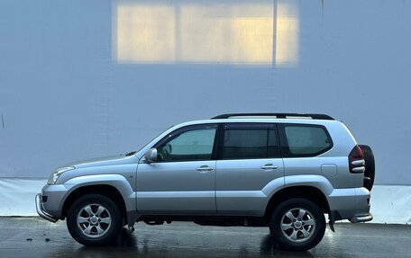 Toyota Land Cruiser Prado 120 рестайлинг, 2006 год, 1 850 000 рублей, 5 фотография