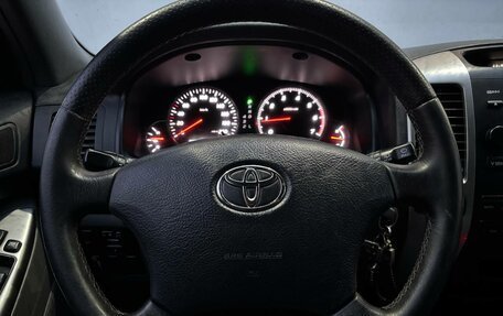 Toyota Land Cruiser Prado 120 рестайлинг, 2006 год, 1 850 000 рублей, 11 фотография