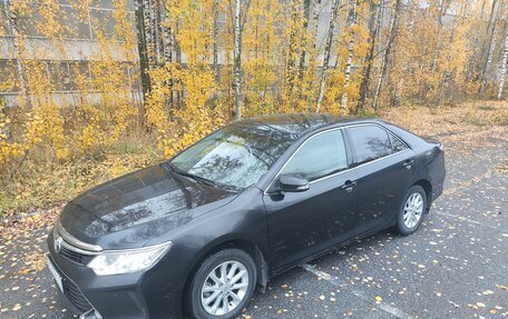 Toyota Camry, 2015 год, 1 690 000 рублей, 5 фотография