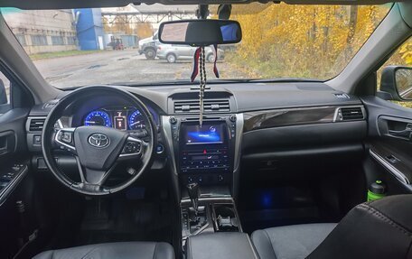 Toyota Camry, 2015 год, 1 690 000 рублей, 19 фотография