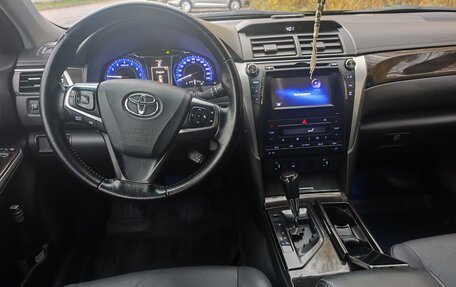 Toyota Camry, 2015 год, 1 690 000 рублей, 20 фотография