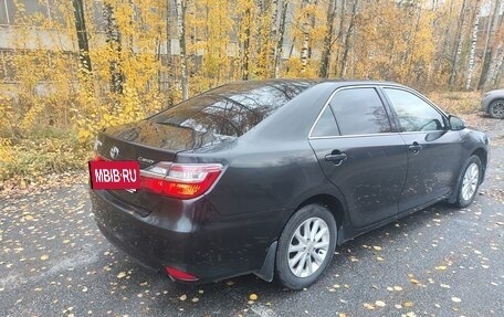 Toyota Camry, 2015 год, 1 690 000 рублей, 14 фотография