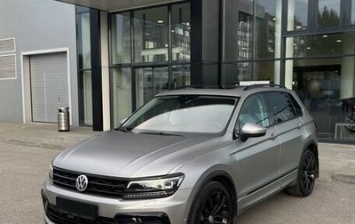 Volkswagen Tiguan II, 2019 год, 4 200 000 рублей, 1 фотография
