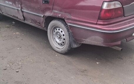 Daewoo Nexia I рестайлинг, 2004 год, 40 000 рублей, 3 фотография