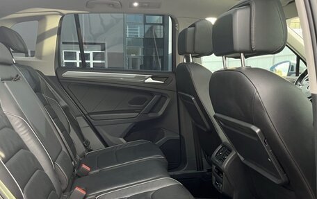 Volkswagen Tiguan II, 2019 год, 4 200 000 рублей, 10 фотография