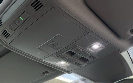 Volkswagen Tiguan II, 2019 год, 4 200 000 рублей, 19 фотография