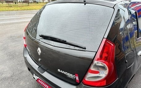 Renault Sandero I, 2014 год, 650 000 рублей, 2 фотография