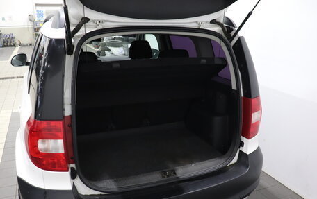 Skoda Yeti I рестайлинг, 2014 год, 841 000 рублей, 15 фотография