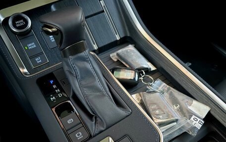 Lexus GX, 2024 год, 14 900 000 рублей, 17 фотография