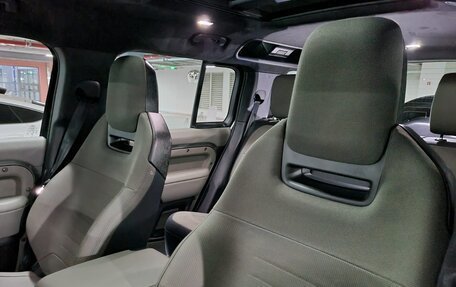 Land Rover Defender II, 2025 год, 27 000 000 рублей, 8 фотография