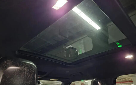 Land Rover Defender II, 2025 год, 27 000 000 рублей, 12 фотография