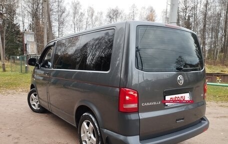 Volkswagen Caravelle T5, 2011 год, 1 650 000 рублей, 4 фотография