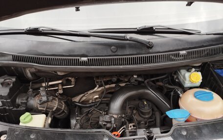 Volkswagen Caravelle T5, 2011 год, 1 650 000 рублей, 14 фотография