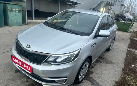 KIA Rio III рестайлинг, 2016 год, 941 000 рублей, 1 фотография