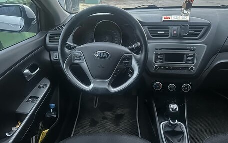 KIA Rio III рестайлинг, 2016 год, 941 000 рублей, 6 фотография