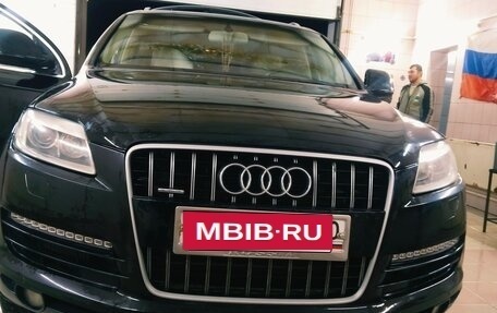 Audi Q7, 2009 год, 1 690 000 рублей, 10 фотография