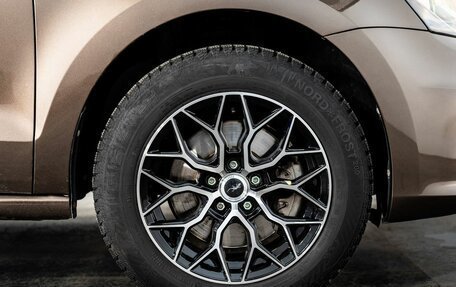 Volkswagen Polo VI (EU Market), 2019 год, 1 350 000 рублей, 18 фотография