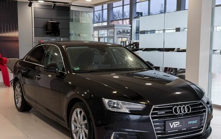 Audi A4, 2018 год, 2 957 000 рублей, 3 фотография