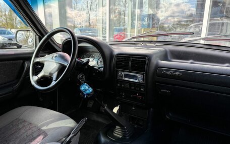 ГАЗ 31105 «Волга», 2004 год, 380 000 рублей, 10 фотография