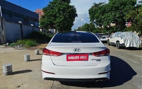 Hyundai Elantra, 2020 год, 1 200 000 рублей, 5 фотография