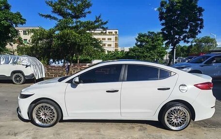 Hyundai Elantra, 2020 год, 1 200 000 рублей, 7 фотография