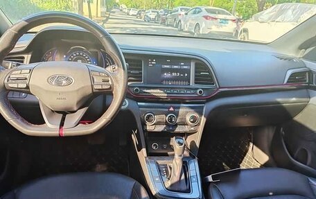 Hyundai Elantra, 2020 год, 1 200 000 рублей, 11 фотография