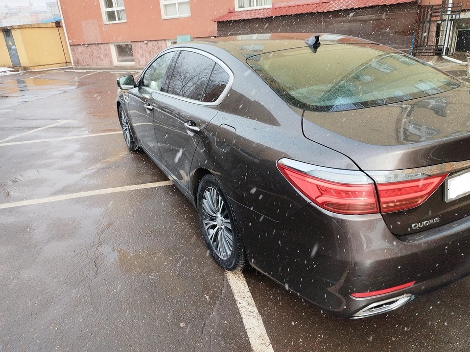 KIA Quoris I рестайлинг 2, 2015 год, 1 350 000 рублей, 7 фотография