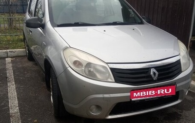 Renault Sandero I, 2013 год, 370 000 рублей, 1 фотография