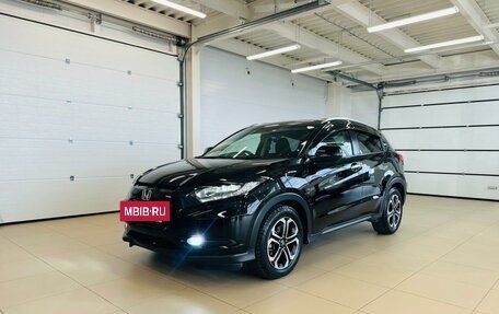 Honda Vezel, 2016 год, 1 849 000 рублей, 2 фотография