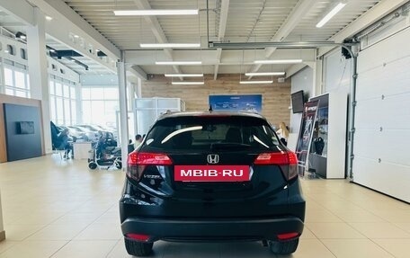 Honda Vezel, 2016 год, 1 849 000 рублей, 5 фотография