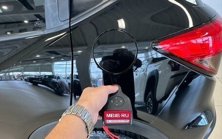 Honda Vezel, 2016 год, 1 849 000 рублей, 23 фотография