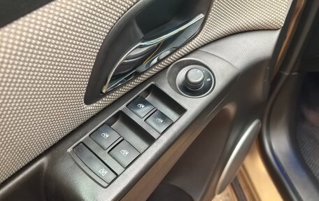 Chevrolet Cruze II, 2013 год, 730 000 рублей, 13 фотография