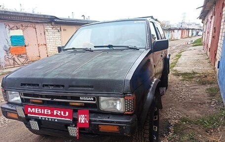 Nissan Terrano II рестайлинг, 1990 год, 210 000 рублей, 3 фотография