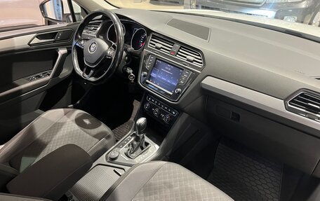 Volkswagen Tiguan II, 2017 год, 2 150 000 рублей, 12 фотография