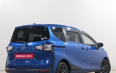 Toyota Sienta II, 2017 год, 1 849 000 рублей, 7 фотография