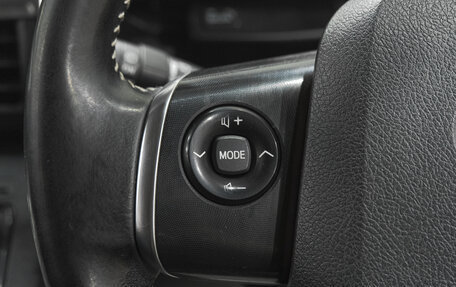 Toyota Sienta II, 2017 год, 1 849 000 рублей, 14 фотография