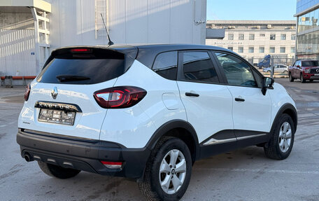 Renault Kaptur I рестайлинг, 2018 год, 1 210 000 рублей, 1 фотография