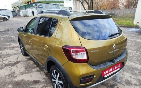 Renault Sandero II рестайлинг, 2015 год, 1 300 000 рублей, 4 фотография