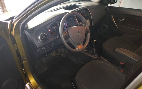 Renault Sandero II рестайлинг, 2015 год, 1 300 000 рублей, 10 фотография