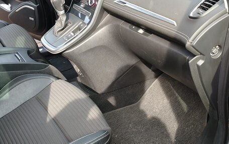 Renault Scenic IV, 2018 год, 1 750 000 рублей, 8 фотография